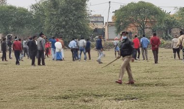 चतरा: इटखोरी में क्रिकेट पीच बनाने और शव को दफनाने की जगह को लेकर विवाद पत्थरबाजी