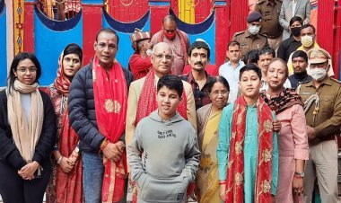 गवर्नर रमेश बैस ने रजरप्पा छिन्नमस्तिके मंदिर में की पूजा-अर्चना, देवी से झारखंड के विकास व खुशहाली के लिए मांगी दुआ