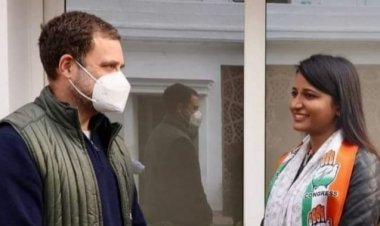 बरकागांव MLA अंबा प्रसाद को बताया जा रहा हिजाब वाली मुस्कान खान, राहुल गांधी के साथ वायरल हो रहा है फोटो