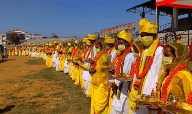 खुंटी: लिव इन रिलेशन में रहने वाले 100 जोड़ों का खूंटी में हुआ सामूहिक विवाह, डिस्ट्रिक्ट जज ने दिये आशीर्वाद