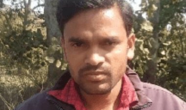 चतरा:  पीएम आवास योजना के लिए तीन हजार रुपये घूस लेते स्वयंसेवक को एसीबी ने किया अरेस्ट