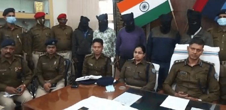 धनबाद पुलिस की बड़ी सफलता, अमन सिंह गैंग के पांच क्रिमिनल अरेस्ट,देशी कट्टा व कारतुस जब्त