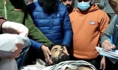 जम्मू कश्मीर: कुलगाम में आतंकियों ने घर में घुसकर बीजेपी से  से जुड़े सरपंच की गोली मारकर मर्डर किया