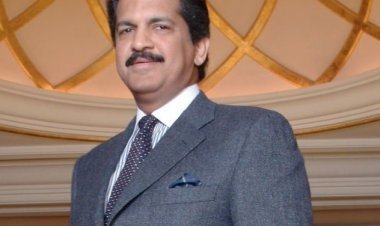 बिजनेस टाइकून आनंद महिंद्रा ने शेयर किया डॉक्टरों के हैंडराइटिंग को लेकर मजेदार वीडियो