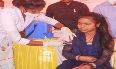 धनबाद: सातवीं क्लास की सुमन कुमारी को सबसे पहले मिला बच्चों का कोरोना वैक्सीन