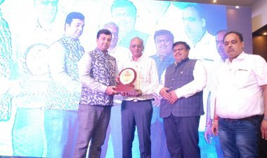 धनबाद: मनीष शर्मा को मिला झारखंड प्रांतीय मारवाड़ी युवा मंच के सर्वश्रेष्ठ संयोजक का सम्मान 