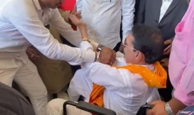 बिहार: MLC चुनाव में कार्तिक मास्टर की संभावित जीत, रीतलाल ने शगुन में अनंत सिंह से मांगा सोने की चेन