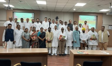 झारखंड कांग्रेस की मजबूती लेकर दिल्ली में मंथन, सीनियर नेताओं को मिला टास्क