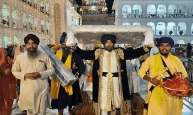 पंजाब से आये डाक्टर ने पटना के गुरुद्वारे को दी पांच करोड़ रुपये की चौकी,