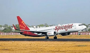 DGCA ने स्पाइसजेट की दुर्घटनाग्रस्त विमान की उड़ान रोकी, पूरे क्रू को रोस्टर से हटाया, 17 पैसेंजर्स घायल, दो ICU में