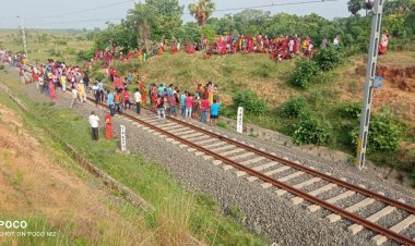 Dumka Incident:  दुमका-रामपुरहाट के बीच रेलवे ट्रैक पर मिले तीन बॉडी , मृतकों में एक युवती भी