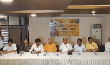 झारखंड में BDO-CO ऑफिस से लेकर सचिवालय तक पैसे का खेल, अबुआ राज का बबुआ कोयला, बालू, पत्थर बेचने में लगा :रघुवर