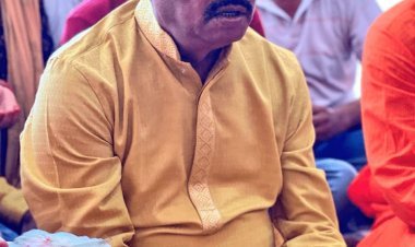 झारखंड: रघुवर दास ने किया बाबा बैद्यनाथ मंदिर पूजा, विध्वंसकारी और अलगाववादी शक्तियों के 'नाश की कामना'