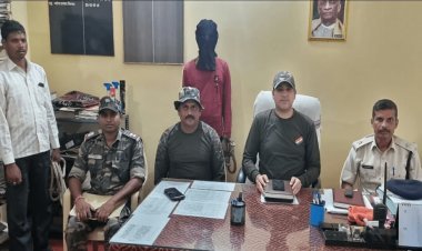 झारखंड: गुमला में नक्सली जोनल कमांडर माठू लोहरा अरेस्ट, पिस्तौल और गोली बरामद