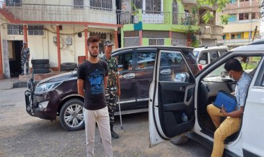 CM हेमंत सोरेन के विधायक प्रतिनिधि पंकज मिश्रा सहित अन्य के 18 ठिकानों पर ED का छापा, पांच करोड़ कैश बरामद