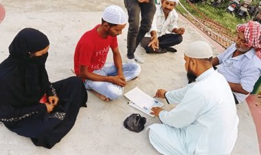 बिहारः सारण में ब्वायफ्रेंड के घर पहुंच जिद पर अड़ गई गर्लफ्रेंड, पुलिस स्टेशन में हुआ दोनों का निकाह