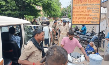 धनबाद: हाउसिंग कॉलोनी में डॉक्टर जीएन सिंह के क्लीनिक में पेसेंट की मौत, जमकर हंगामा