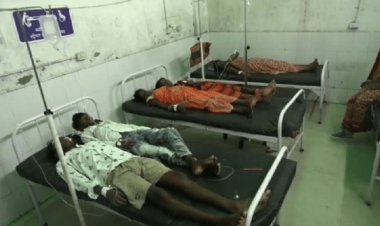 धनबाद: बलियापुर के राजबाड़ी शिव मंदिर परघा में वज्रपात, एक दर्जन श्रद्धालुओं जख्मी, चार धनबाद रेफर