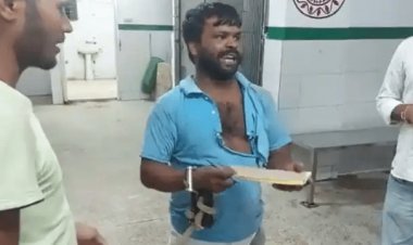 बिहार: लखीसराय का ग्रेजुएट शराबी, पी रखी है तो क्या हुआ, पर्ची में खुद से अपना नाम लिखेंगे