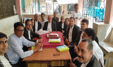 झारखंड: दुमका में अंकिता को जिंदा जलाने वाले आरोपी शाहरुख का केस कोई भी एडवोकेट नहीं लड़ेगा...   