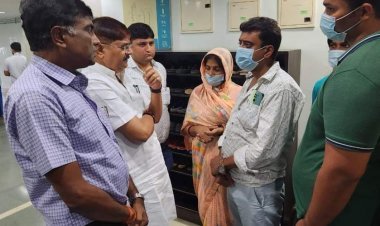 मिशन हॉस्पिटल में एडमिट भौंरा ओपी प्रभारी हिमांशु की मां से मिले राज सिन्हा, चीफ सेकरेटरी से की बात