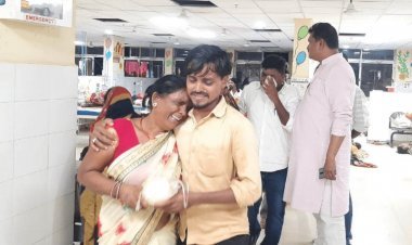 हजारीबाग: मेडिकल कॉलेज हॉस्पिटल में नहीं थे डाक्टर, MLA करते रहे आंदोलन, बच्चे की हो गई मौत, FIR दर्ज