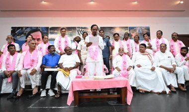 तेलंगाना के CM चंद्रशेखर राव की नेशनल पॉलिटिक्स में एंट्री, TRS का नाम अब भारत राष्ट्र समिति होगा  