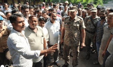 धनबाद: सेल की चासनाला अपर सिम माइंस बंद, भड़के मजदूरों ने किया चक्का् जाम, नाइट शिफ्ट से प्रोडक्शन शुरु