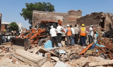 मध्य प्रदेश: मुरैना में अवैध पटाखों में विस्फोट, मकान धवस्त, चार की मौत, कई दबे