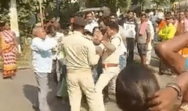 बिहार: पटना में युवती को रोड पर पीटता रहा SI, तमाशा देखती रही महिला पुलिस स्टेशन की पुलिस