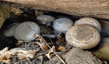 लातेहार : बूढ़ा पहाड़ के लाटू जंगल से सात IED बम बरामद