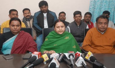 धनबाद: ढुल्लू महतो को जेल में जान का खतरा, वाइफ सावित्री देवी ने सरकार पर लगाया साजिश का आरोप