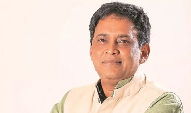 Odisha : ओडिशा के हेल्थ मिनिस्टर नव किशोर दास को ASI ने सीने में मारी गोली, हालत गंभीर, एयरलिफ्ट किया गया