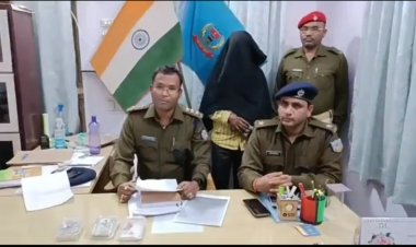 धनबाद: सरायढेला वृंदावन कॉलोनी में हुए चोरी कांड का खुलासा, पुलिस ने एक महिला समेत दो को किया अरेस्ट