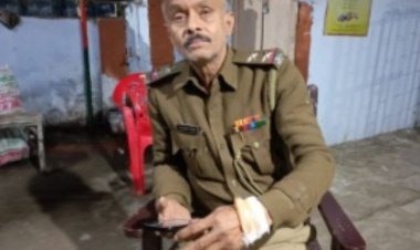 Bihar : समस्तीपुर में भीड़ ने पुलिस सब इंस्पेक्टर को दौड़ा-दौड़ा कर पीटा, ई-रिक्शा ड्राइवर को पीटने का आरोप