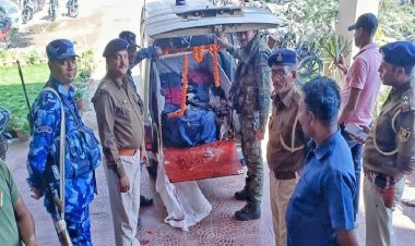 Bihar: एंबुलेंस में ताबूत के अंदर मिली शराब, नालंदा में पुलिस ने 186 बोतल अंग्रेजी शराब किया जब्त, दो अरेस्ट  