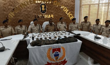 Jharkhand: 10 लाख का इनामी जोनल कमांडर बैजनाथ सिंह उर्फ संजीवन को लातेहार पुलिस ने किया अरेस्ट