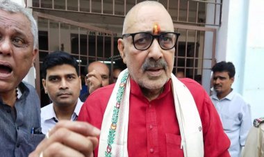 Bihar : सेंट्रल मिनिस्टर गिरिराज सिंह समेत 23 आरोपित बरी, नौ साल पुराने मामले में मुजफ्फरपुर कोर्ट से मिली बड़ी राहत