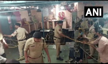 Madhya Pradesh: रामनवमी पर इंदौर में बड़ा हादसा, मंदिर में बावड़ी की छत ढही,12 लोगों की मौत