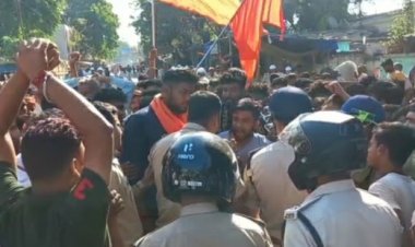 Jharkhand: साहिबगंज में हनुमान जी की प्रतिमा किया क्षतिग्रस्त, हंगामा, पुलिस लाठीचार्ज