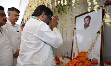 Jharkhand: जगरनाथ महतो को श्रद्धांजलि देने बोकारो  पहुंचे CM हेमंत सोरेन, कहा- उनके विचारों को रखा जायेगा जिंदा