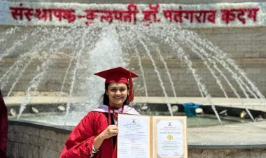 Dhanbad : MLA पूर्णिमा नीरज सिंह की  ननद डॉ पल्लवी को MD Dermatology में मिला गोल्ड मेडल