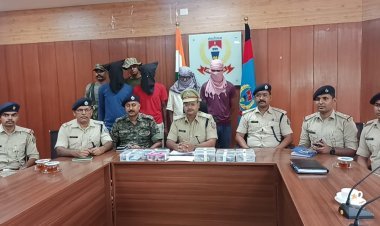 Jharkhand: खूंटी पुलिस को मिली सफलता, PLFI का एरिया कमांडर सहित चार नक्सली अरेस्ट,कई आर्म्स बरामद