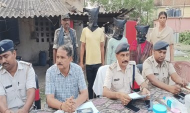 Dumka: ब्यूटी पार्लर  संचालिका मनीषा मर्डर केस का खुलासा, तीन आरोपी अरेस्ट