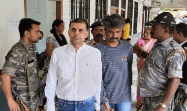 Jharkhand: अग्रवाल ब्रदर्स मर्डर केस में लोकेश चौधरी,धर्मेंद्र व सुनील को उम्रकैद, कोर्ट ने 25 हजार का जुर्माना भी लगाया