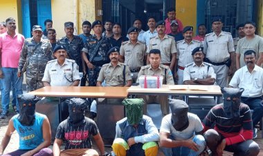 Jamtara : 16 लाख कैश के साथ पांच साइबर क्रिमिनल अरेस्ट, करोड़ों की संपत्ति जब्ती के लिए ED को भेजी जायेगी रिपोर्ट 