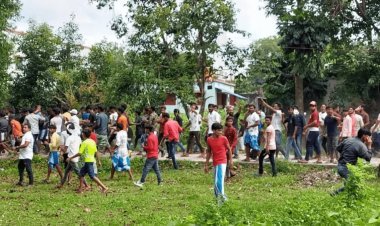 Bihar : कटिहार में बिजली को लेकर प्रदर्शन कर रहे लोगों पर पुलिस फायरिंग, दो की मौत, एक गंभीर, विरोध में पथराव