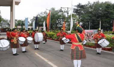 Jharkhand : जैप-10 के महिला बैंड को निजी कार्यक्रम के लिए कर सकते हैं बुक