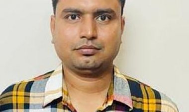 Jharkhand: सब इंस्पेक्टर सुसाइड मामले में नया मोड़, वाइफ ने युवती समेत दो के खिलाफ दर्ज करायी FIR