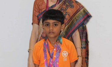 Dhanbad: मानविक राज भूषण ने झारखंड स्टेट रोलर स्केटिंग  चैंपियनशिप और एसजीएफआई में तीन रजत पदक किया हासिल